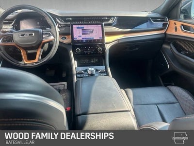 2023 Jeep Grand Cherokee Summit Reserve