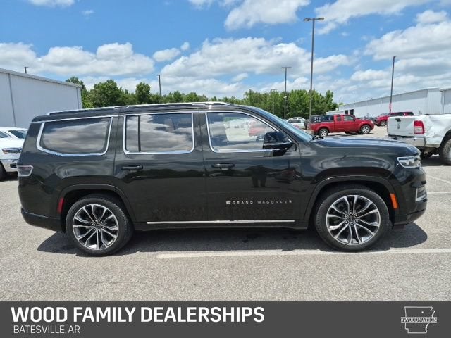 2023 Jeep Grand Wagoneer Series III