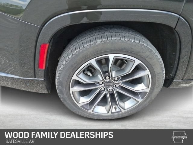 2023 Jeep Grand Wagoneer Series III