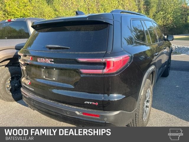 2024 GMC Acadia AT4