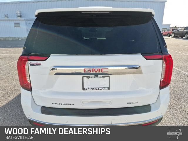 2023 GMC Yukon SLT