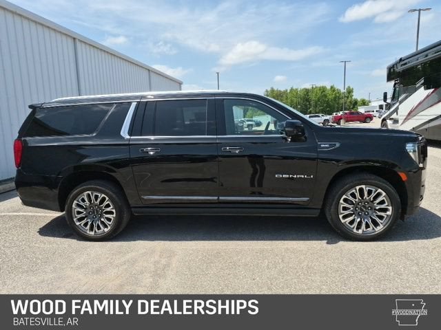 2023 GMC Yukon XL Denali Ultimate