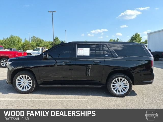 2023 Cadillac Escalade ESV 4WD Luxury