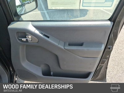 2016 Nissan Frontier SV