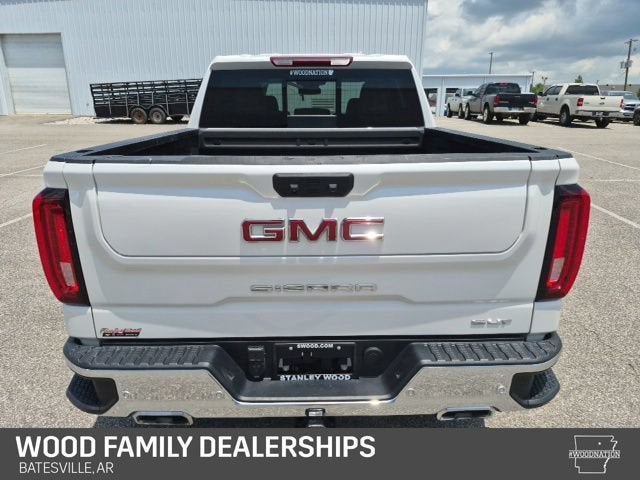 2025 GMC Sierra 1500 SLT