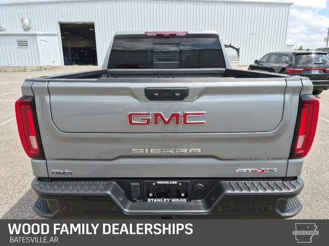 2024 GMC Sierra 1500 AT4X