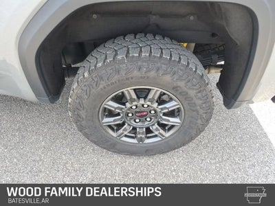 2024 GMC Sierra 1500 AT4X