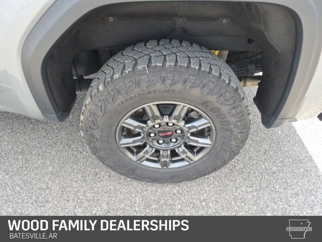 2024 GMC Sierra 1500 AT4X