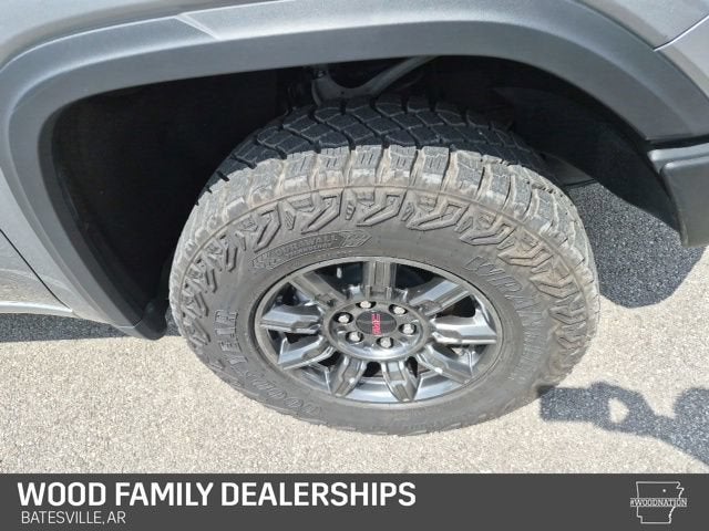 2024 GMC Sierra 1500 AT4X
