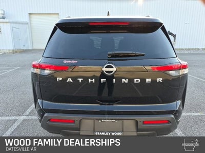 2025 Nissan Pathfinder SV