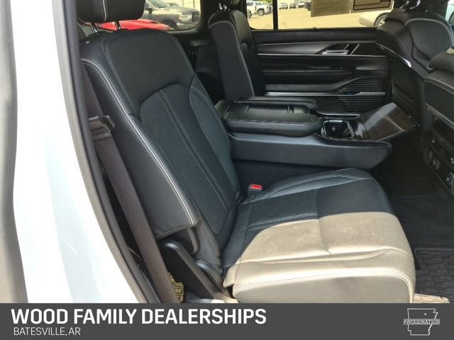 2022 Jeep Grand Wagoneer Series II Obsidian