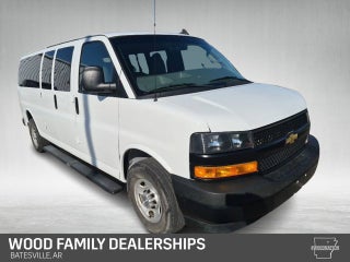2023 Chevrolet Express Passenger 3500 LS