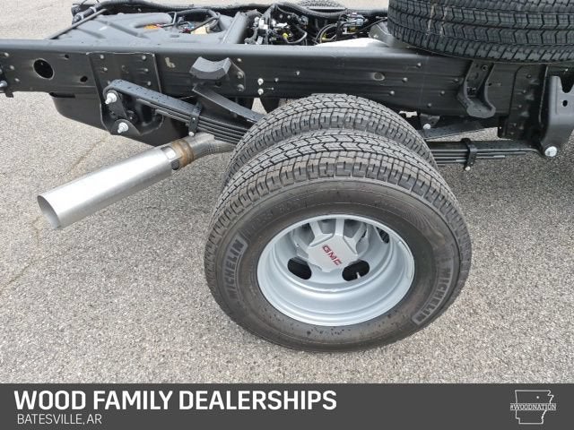2026 GMC Sierra 3500 HD Chassis Cab Pro