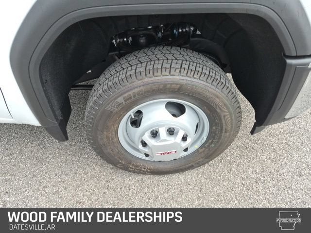 2026 GMC Sierra 3500 HD Chassis Cab Pro