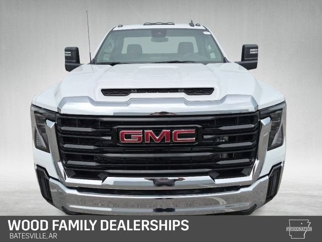 2026 GMC Sierra 3500 HD Chassis Cab Pro