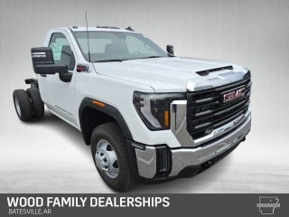 2026 GMC Sierra 3500 HD Chassis Cab Pro
