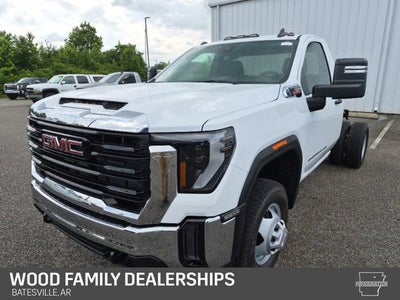 2026 GMC Sierra 3500 HD Chassis Cab Pro