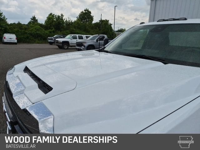 2026 GMC Sierra 3500 HD Chassis Cab Pro
