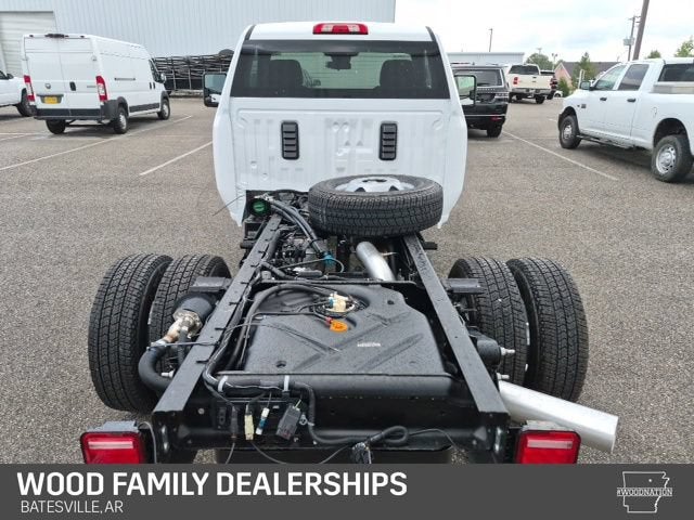 2026 GMC Sierra 3500 HD Chassis Cab Pro