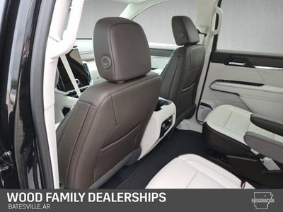 2027 GMC Acadia Denali