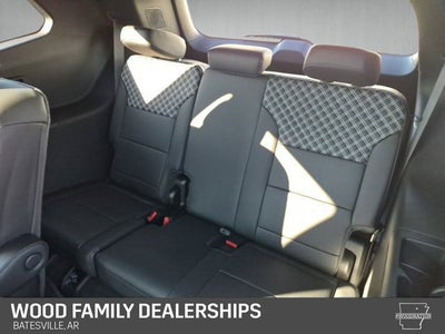 2027 GMC Acadia Denali