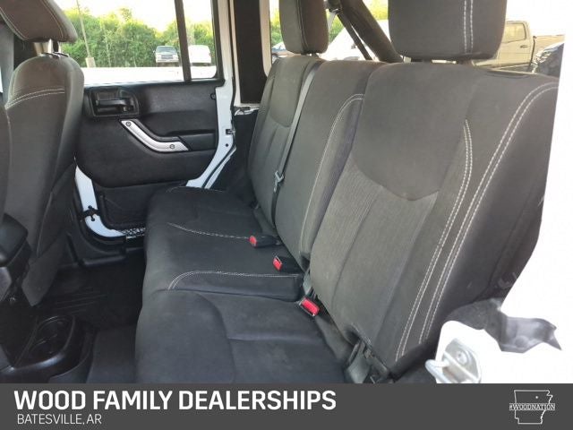 2016 Jeep Wrangler Unlimited Sahara