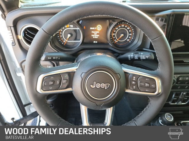 2027 Jeep Wrangler WRANGLER 4-DOOR SAHARA