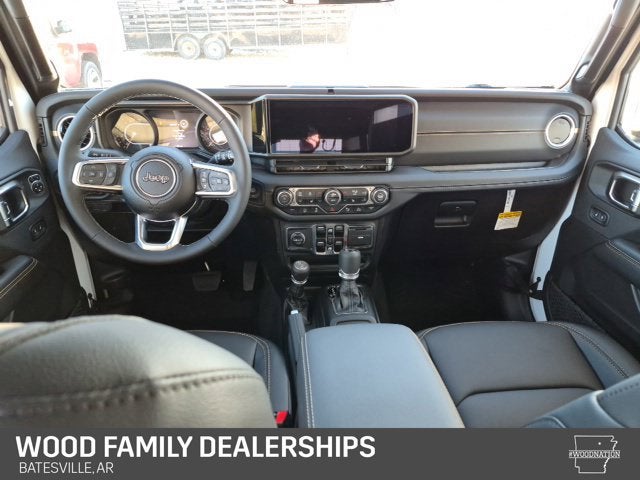 2027 Jeep Wrangler WRANGLER 4-DOOR SAHARA