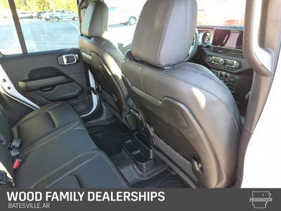 2027 Jeep Wrangler WRANGLER 4-DOOR SAHARA