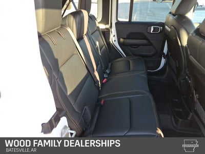 2027 Jeep Wrangler WRANGLER 4-DOOR SAHARA