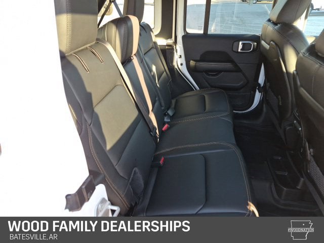 2027 Jeep Wrangler WRANGLER 4-DOOR SAHARA