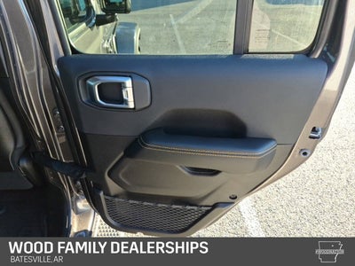2027 Jeep Wrangler WRANGLER 4-DOOR SAHARA