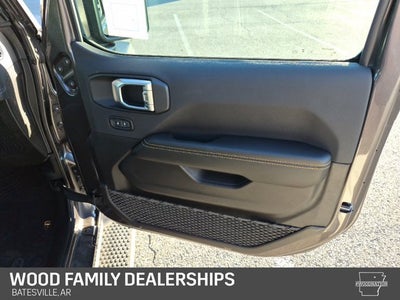 2027 Jeep Wrangler WRANGLER 4-DOOR SAHARA