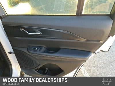2027 Jeep Grand Cherokee GRAND CHEROKEE LAREDO X 4X4