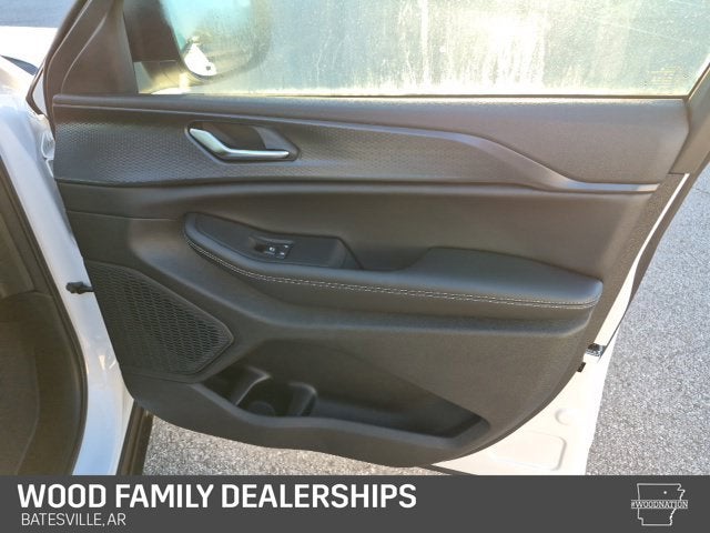 2027 Jeep Grand Cherokee GRAND CHEROKEE LAREDO X 4X4