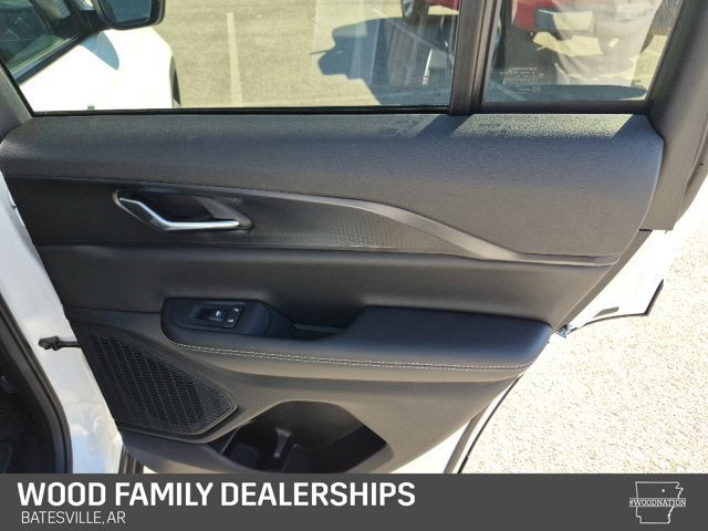 2027 Jeep Grand Cherokee GRAND CHEROKEE LAREDO 4X4