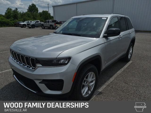 2026 Jeep Grand Cherokee GRAND CHEROKEE LAREDO X 4X4