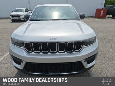 2026 Jeep Grand Cherokee GRAND CHEROKEE LAREDO X 4X4