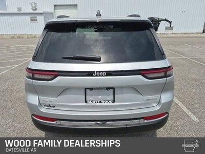 2026 Jeep Grand Cherokee GRAND CHEROKEE LAREDO X 4X4