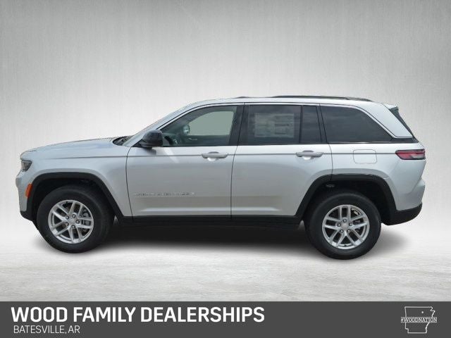 2026 Jeep Grand Cherokee GRAND CHEROKEE LAREDO X 4X4