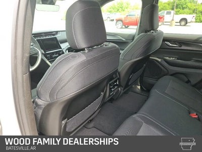 2026 Jeep Grand Cherokee GRAND CHEROKEE LAREDO X 4X4