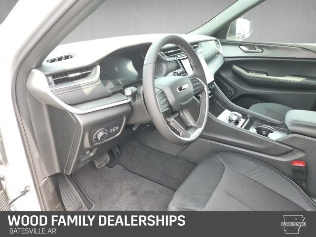 2026 Jeep Grand Cherokee GRAND CHEROKEE LAREDO X 4X4
