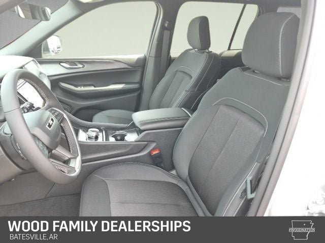 2026 Jeep Grand Cherokee GRAND CHEROKEE LAREDO X 4X4