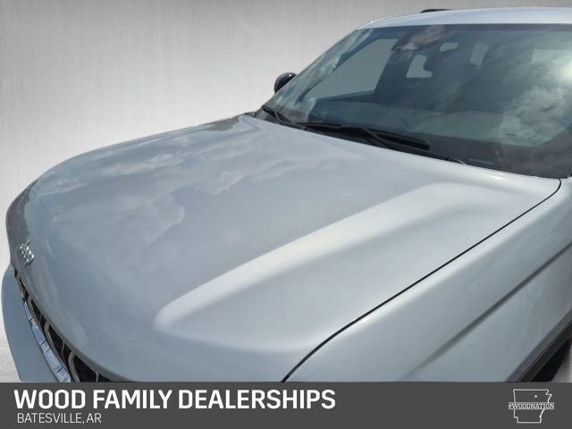 2026 Jeep Grand Cherokee GRAND CHEROKEE LAREDO X 4X4