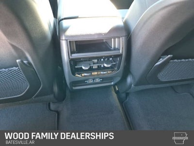 2027 Jeep Grand Cherokee GRAND CHEROKEE LAREDO 4X4