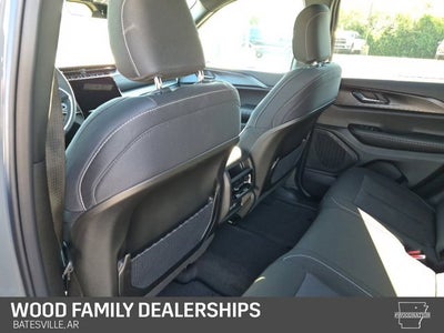 2027 Jeep Grand Cherokee GRAND CHEROKEE LAREDO 4X4