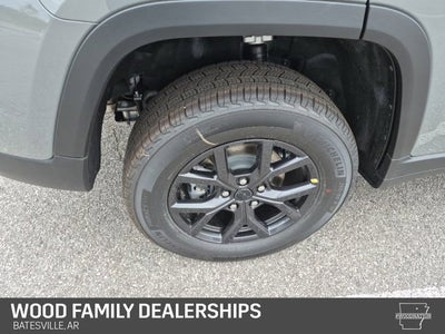 2027 Jeep Grand Cherokee GRAND CHEROKEE LAREDO ALTITUDE 4X4