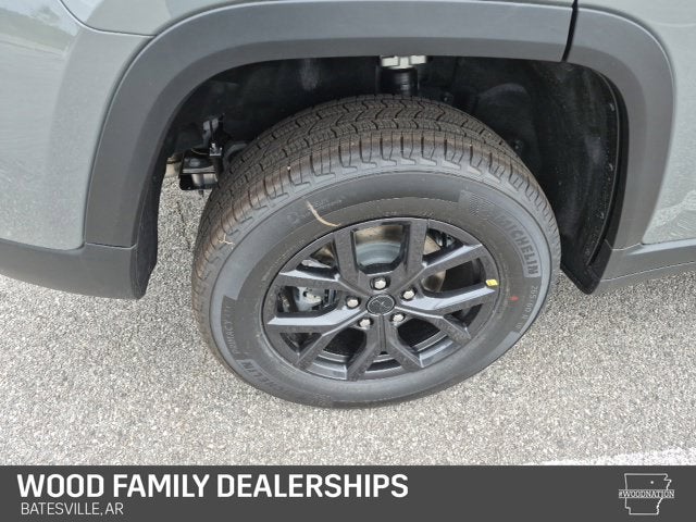 2027 Jeep Grand Cherokee GRAND CHEROKEE LAREDO ALTITUDE 4X4