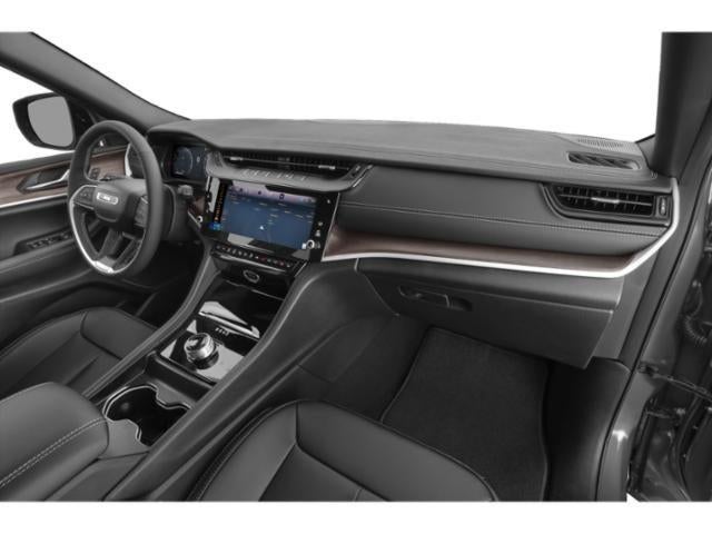 2027 Jeep Grand Cherokee GRAND CHEROKEE LAREDO ALTITUDE 4X4