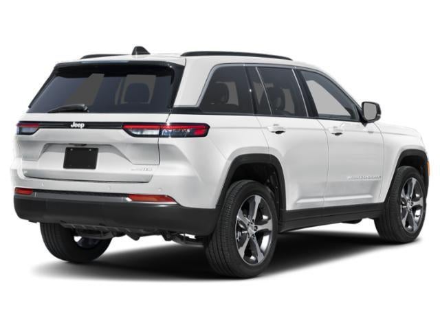 2027 Jeep Grand Cherokee GRAND CHEROKEE LAREDO ALTITUDE 4X4